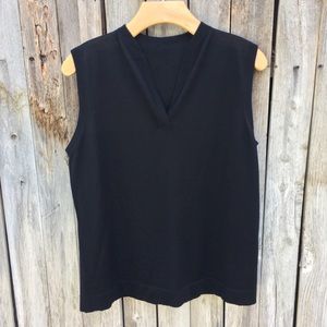 About Design Corp Cashmere Sleeveless Sweater L